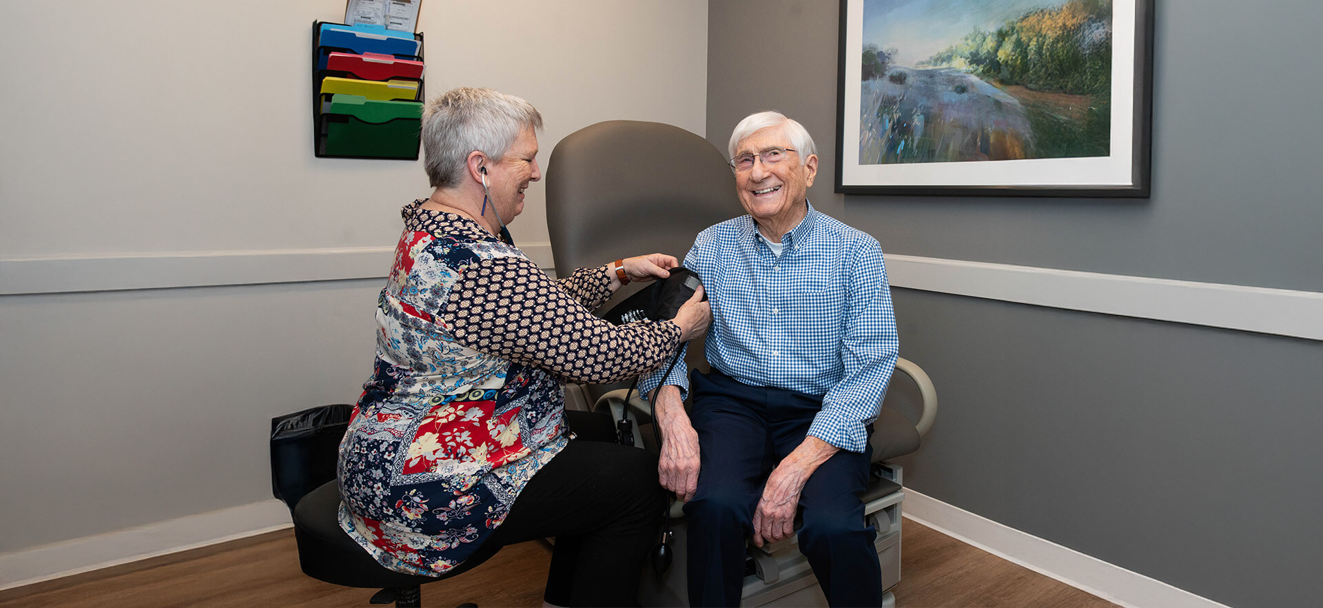 10 Signs It’s Time to Consider Assisted Living for Your Loved One