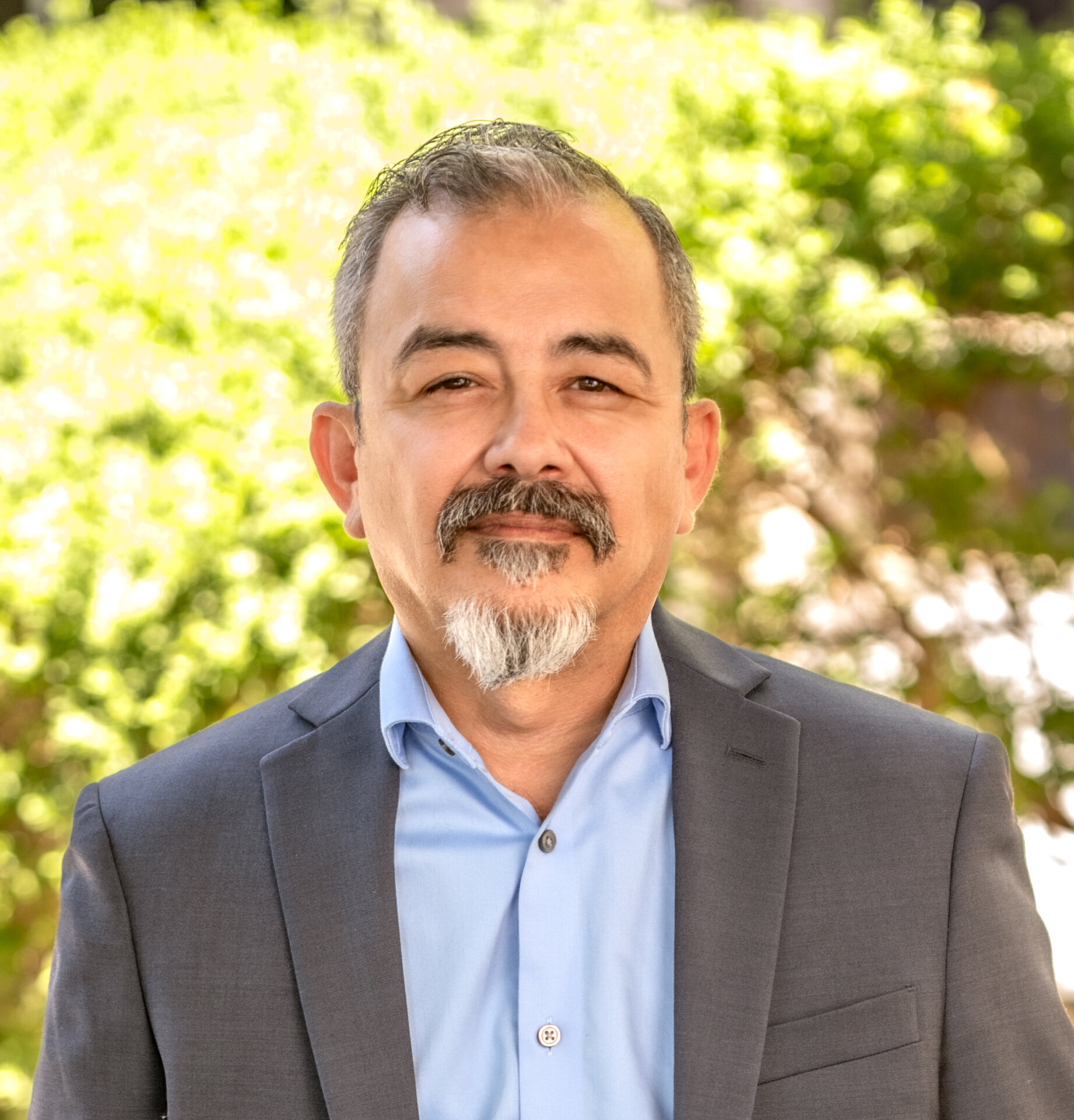 Abel Fabela headshot